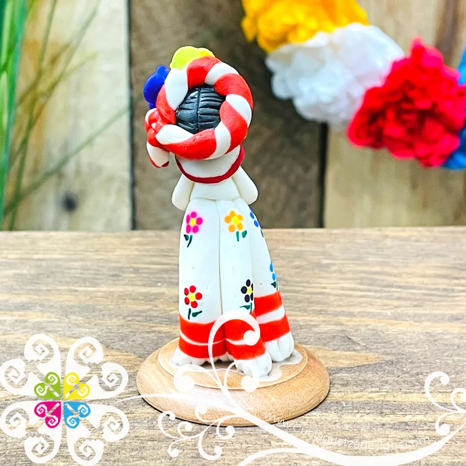 25- Sinaloa Little Doll Figurine - Fondant Doll