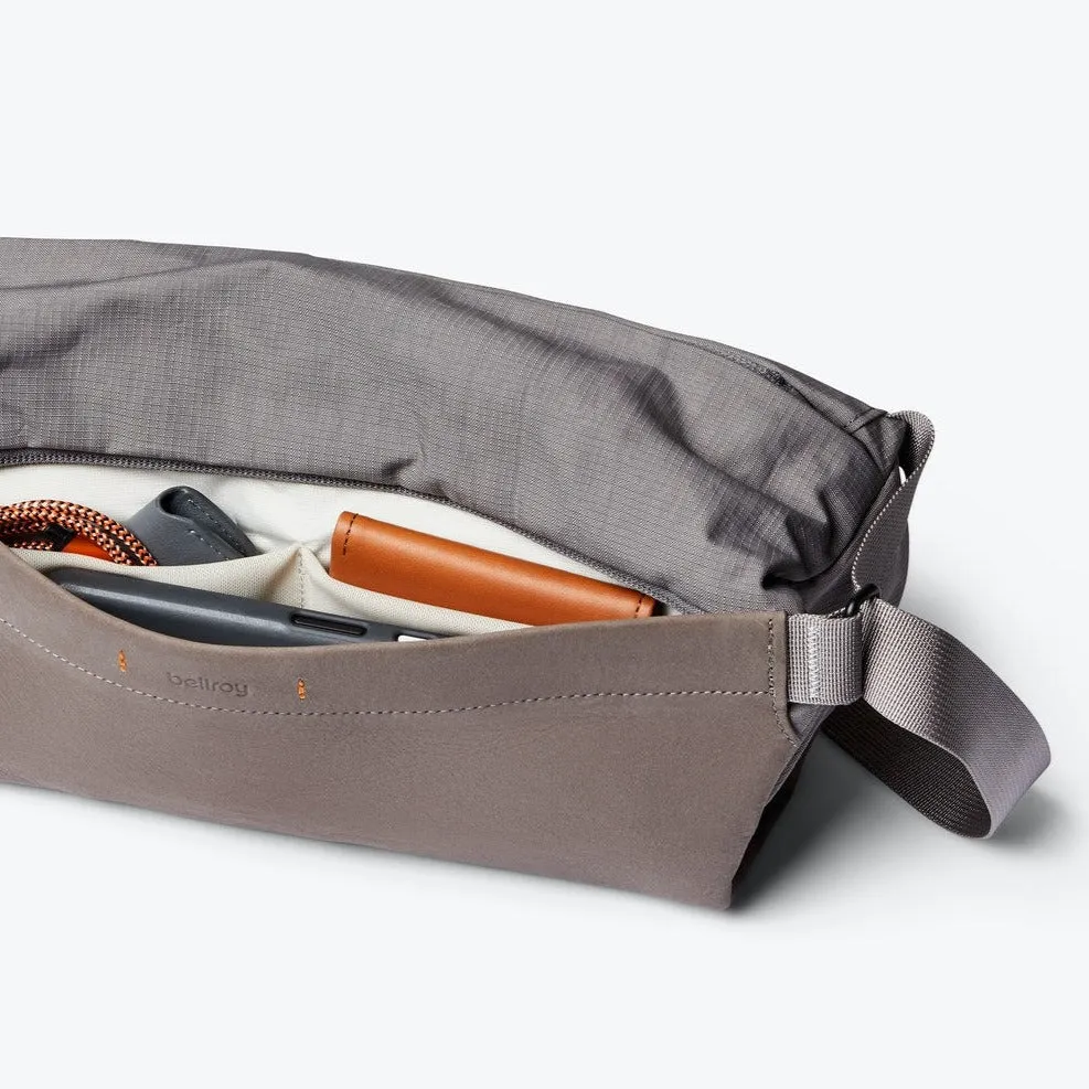 Bellroy Sling Premium Leather Edition