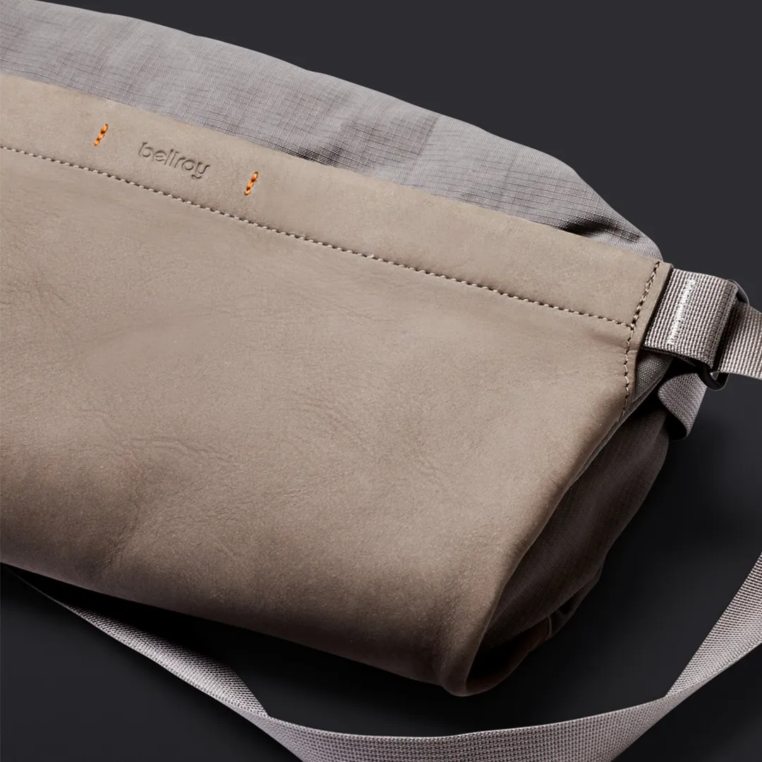 Bellroy Sling Premium Leather Edition