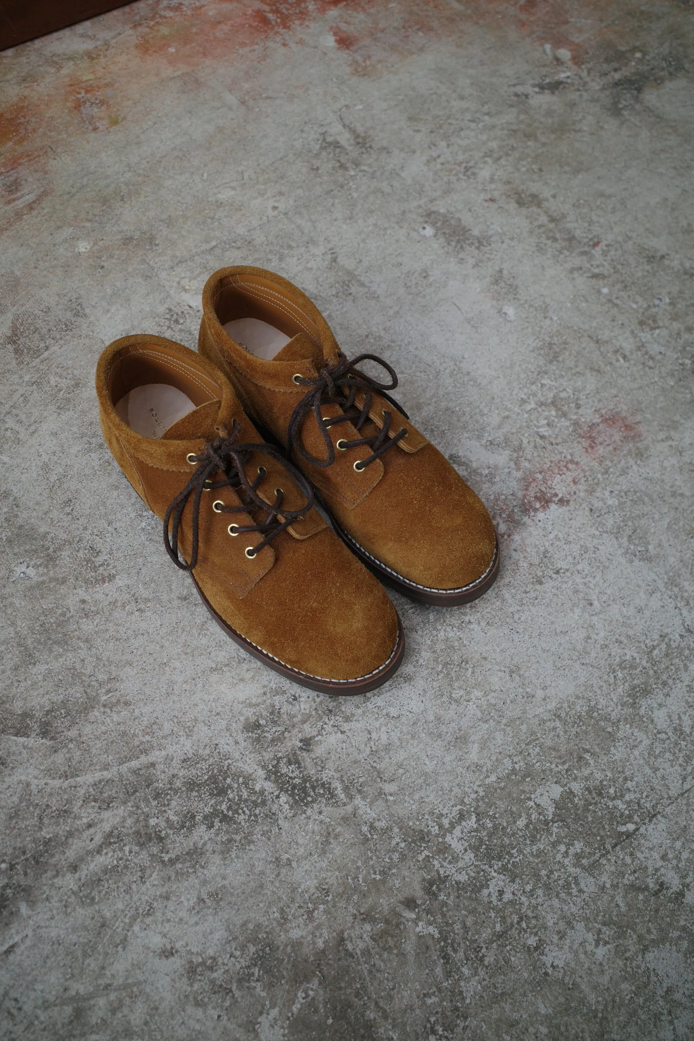 COUPEN (Tobacco Oil Suede)