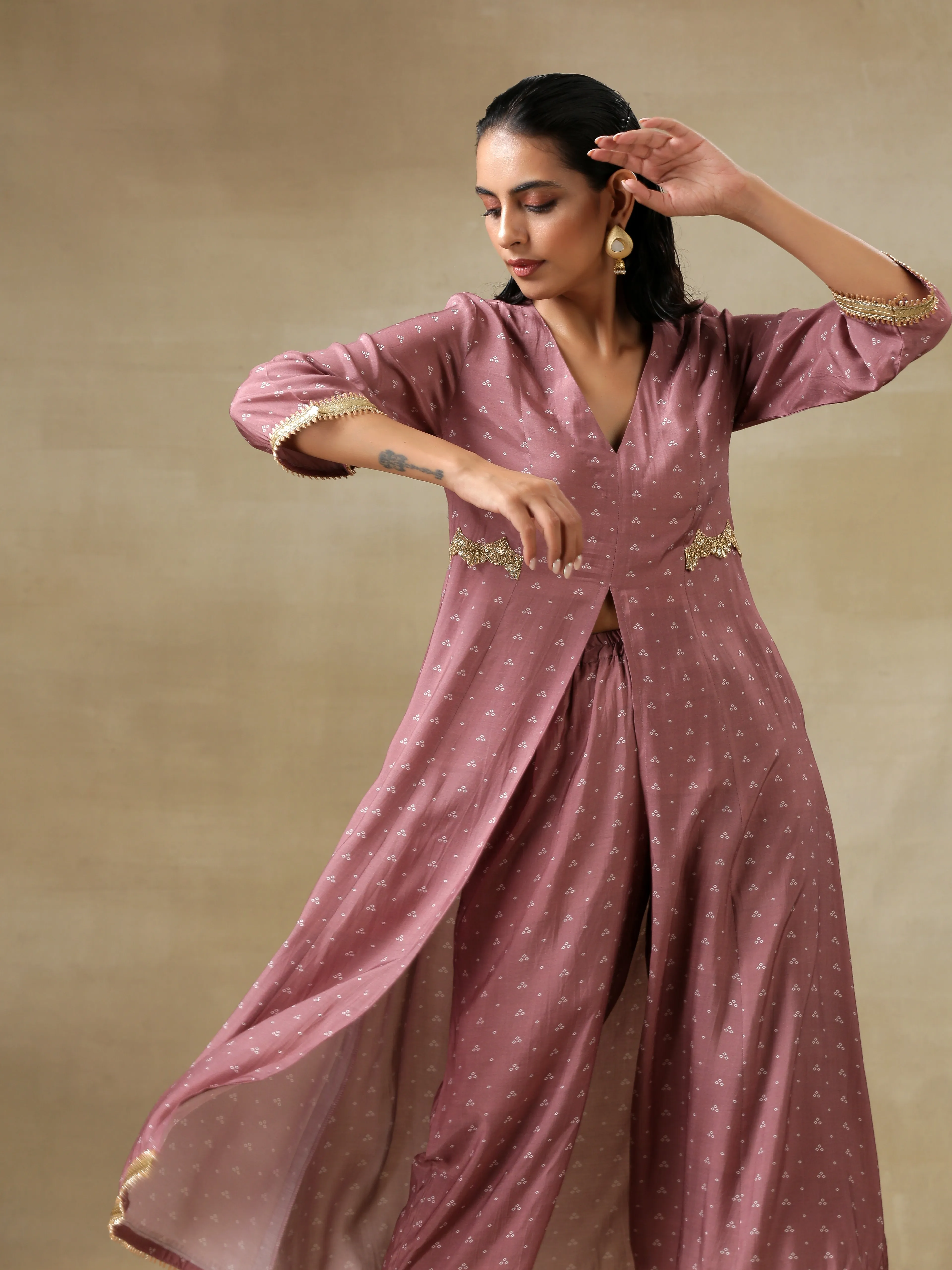 Dark Mauve Bandhani Printed Silk Front Slit Kurta Pant Set