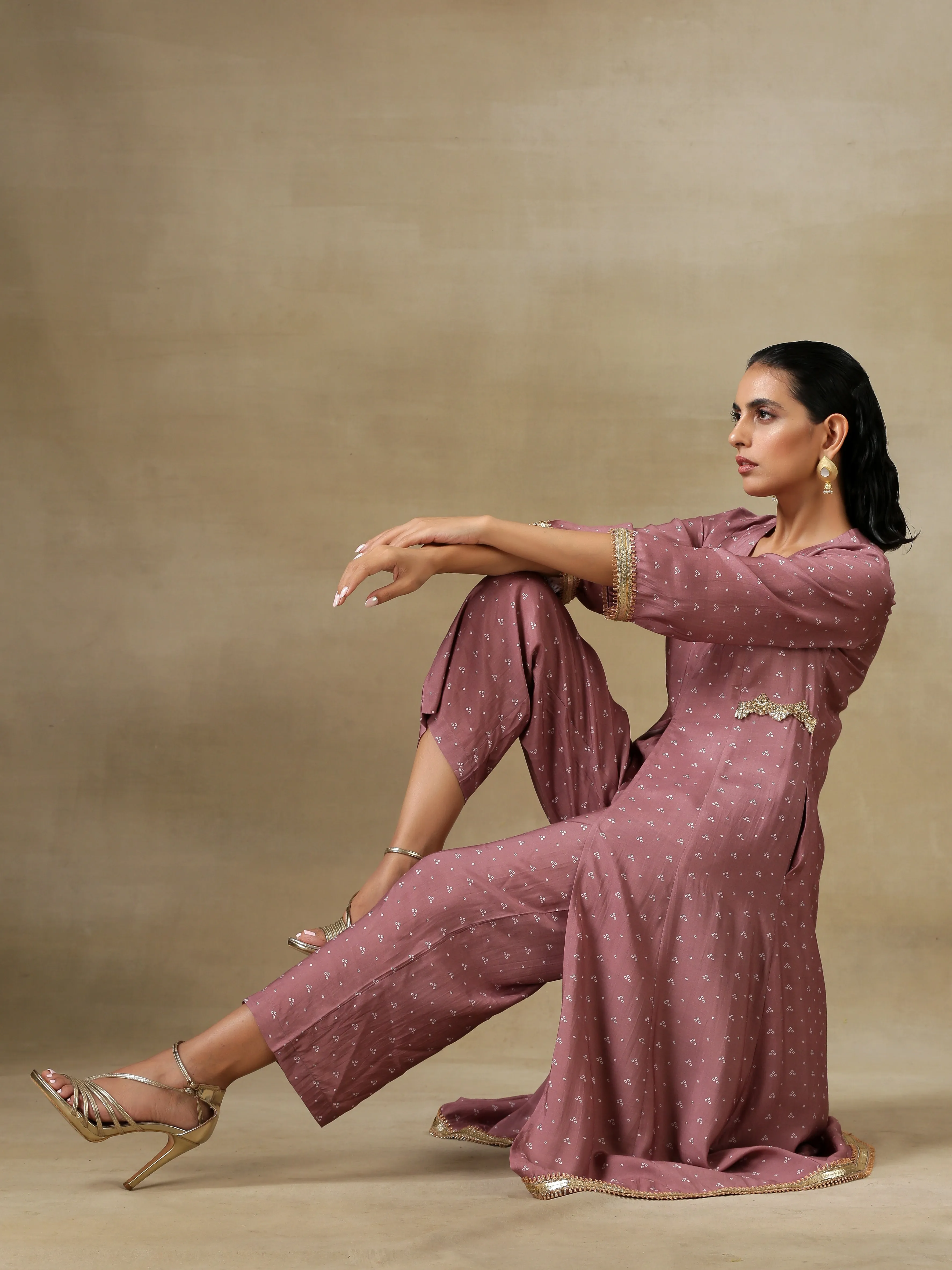 Dark Mauve Bandhani Printed Silk Front Slit Kurta Pant Set