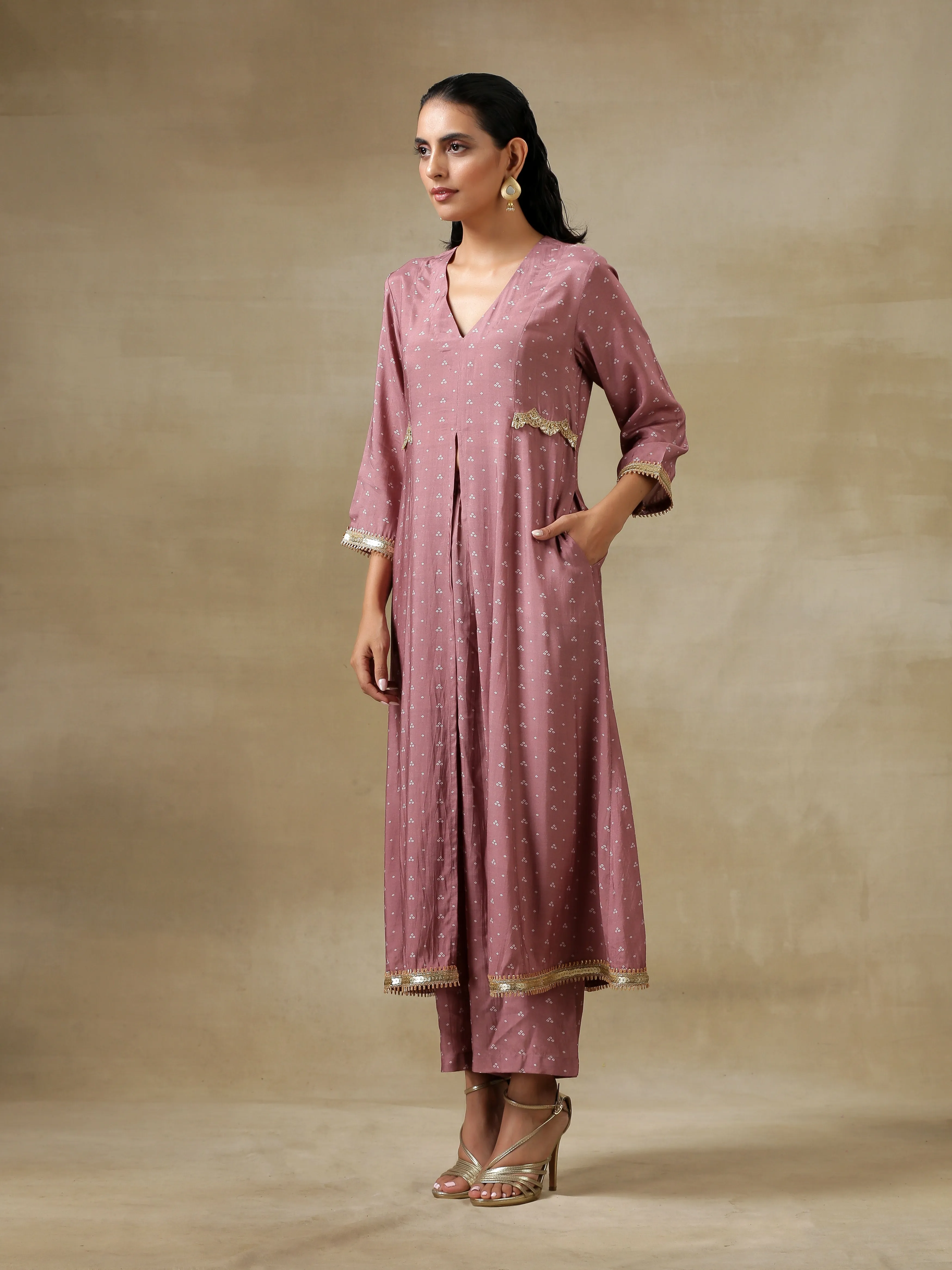 Dark Mauve Bandhani Printed Silk Front Slit Kurta Pant Set