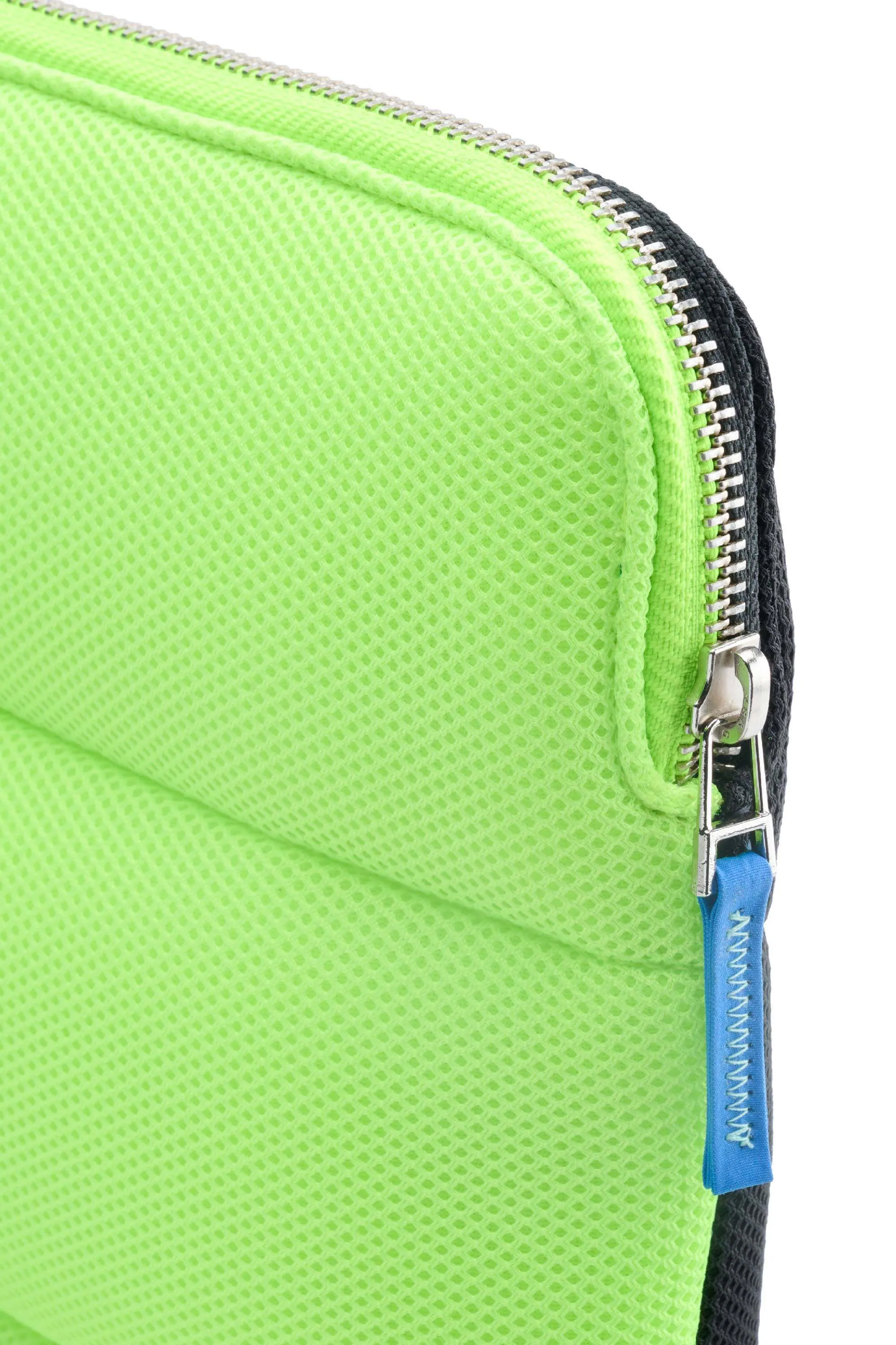 Mesh Poofy Laptop Sleeve