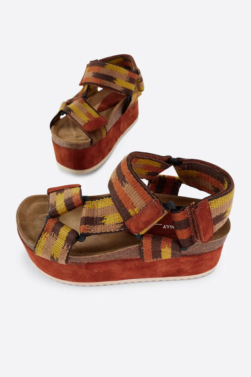 ZONA PLATFORM SANDAL